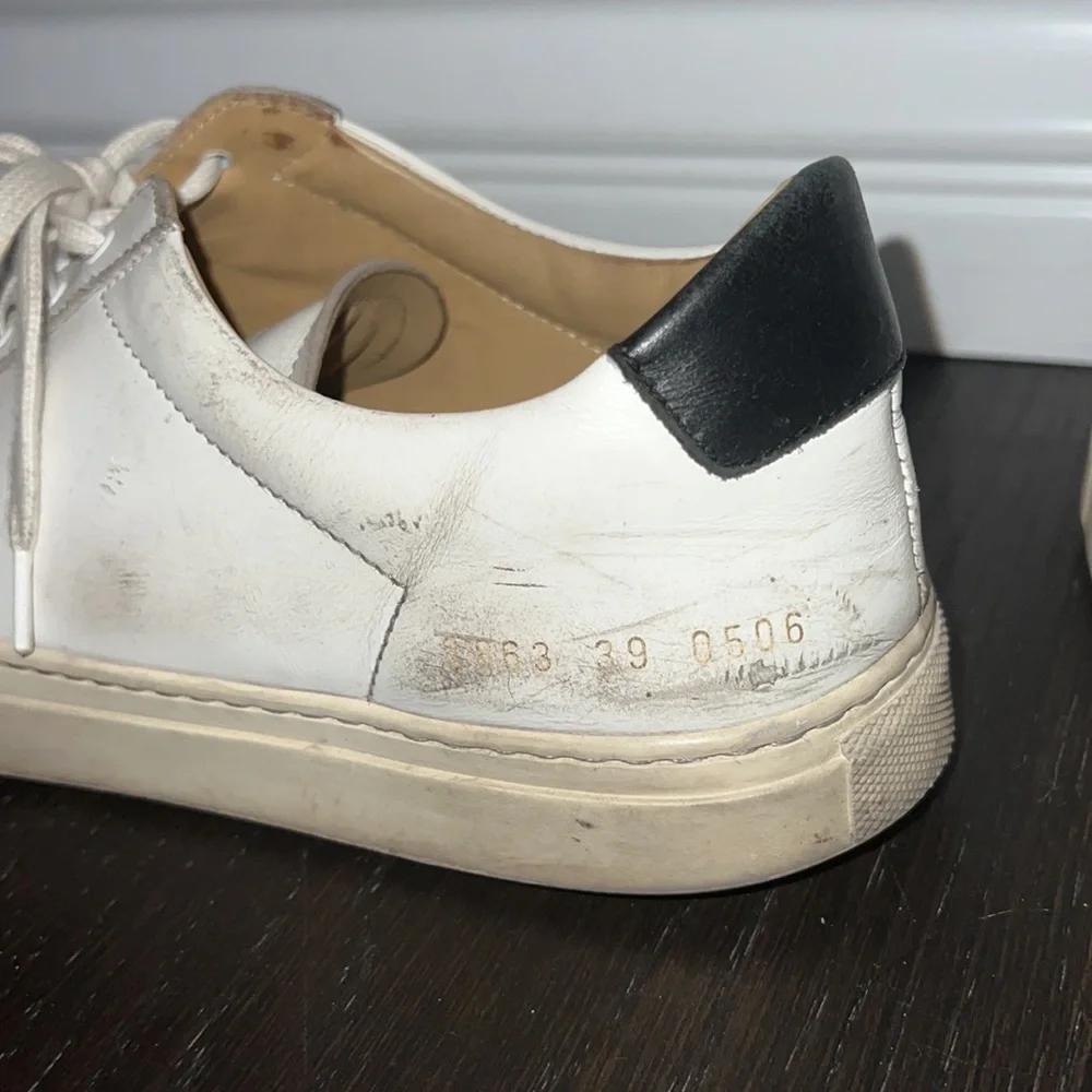 Common Project Sneakers - Picture 4 of 5